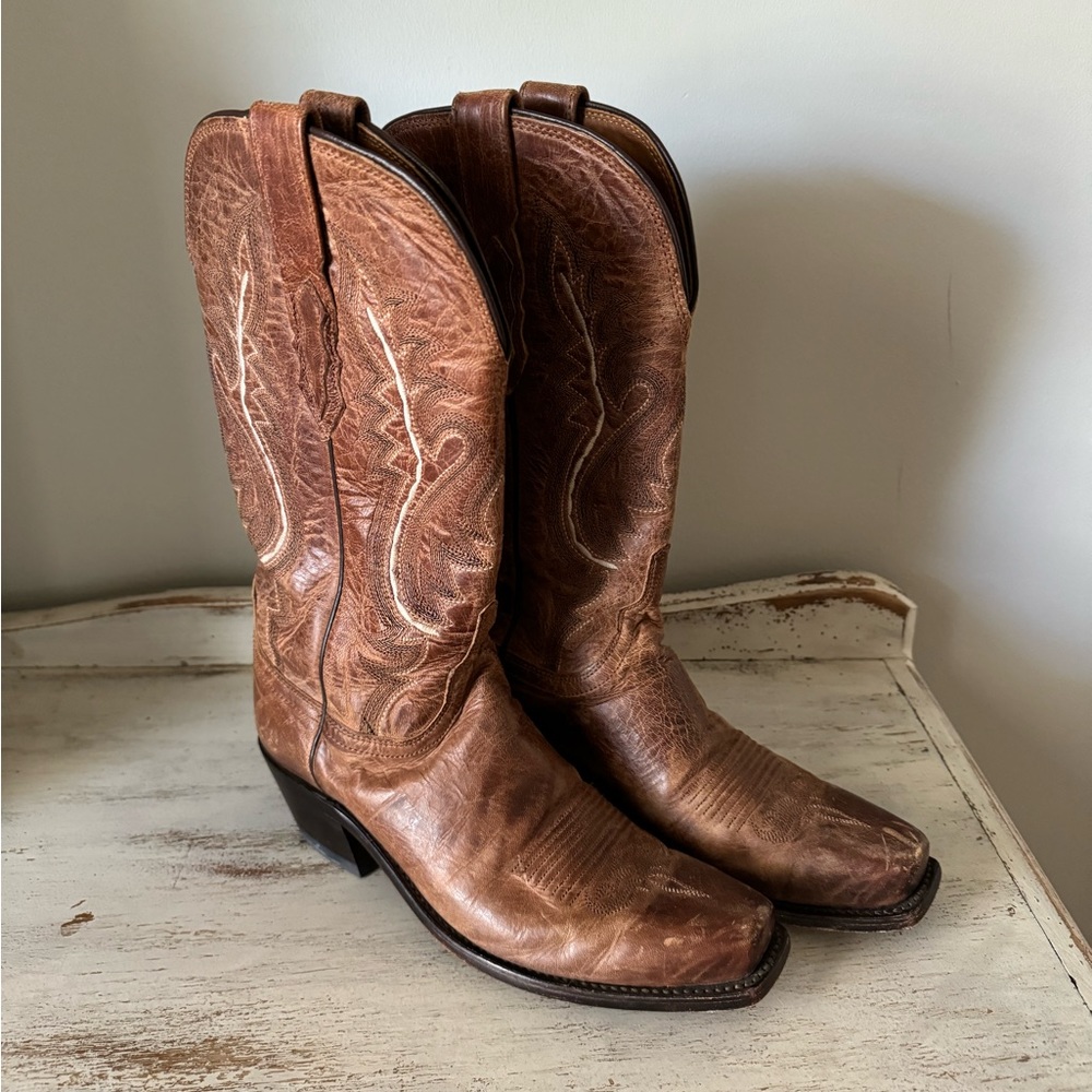 Lucchese Women’s Brown Leather Cowgirl Boot